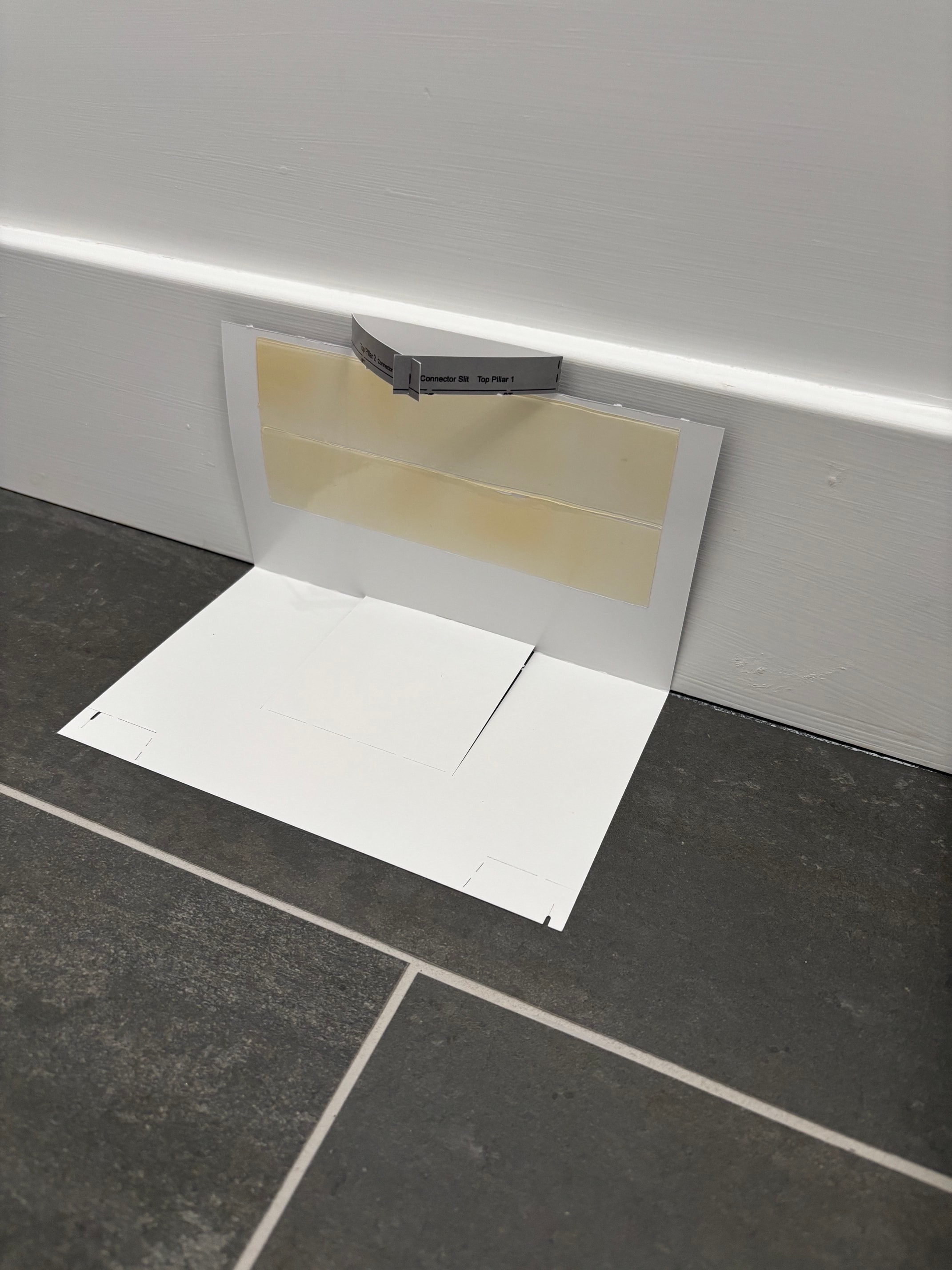 Collapsible No-See Mouse Trap